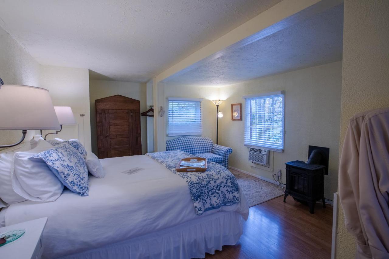 5 Ojo Inn Bed And Breakfast Eureka Springs Dış mekan fotoğraf